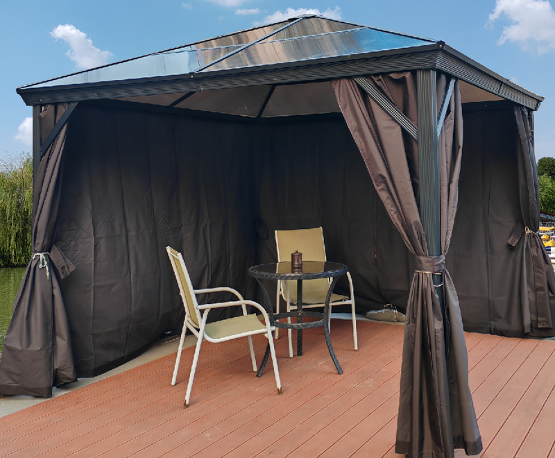 Sjenica od polikarbonata 3x3m